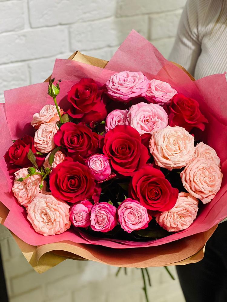 Букет цветов из: Розы в Юрты