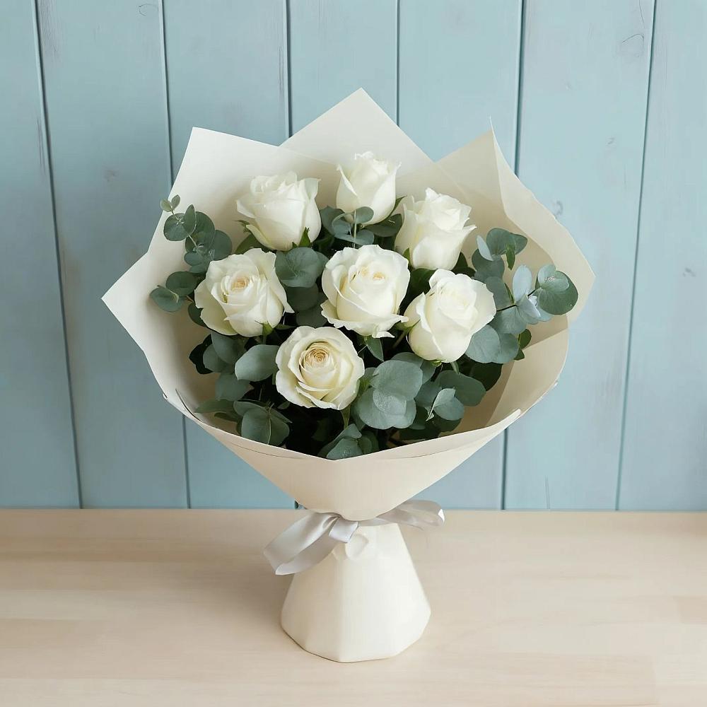 Букет Белые розы в Эвкалипте в Юрты