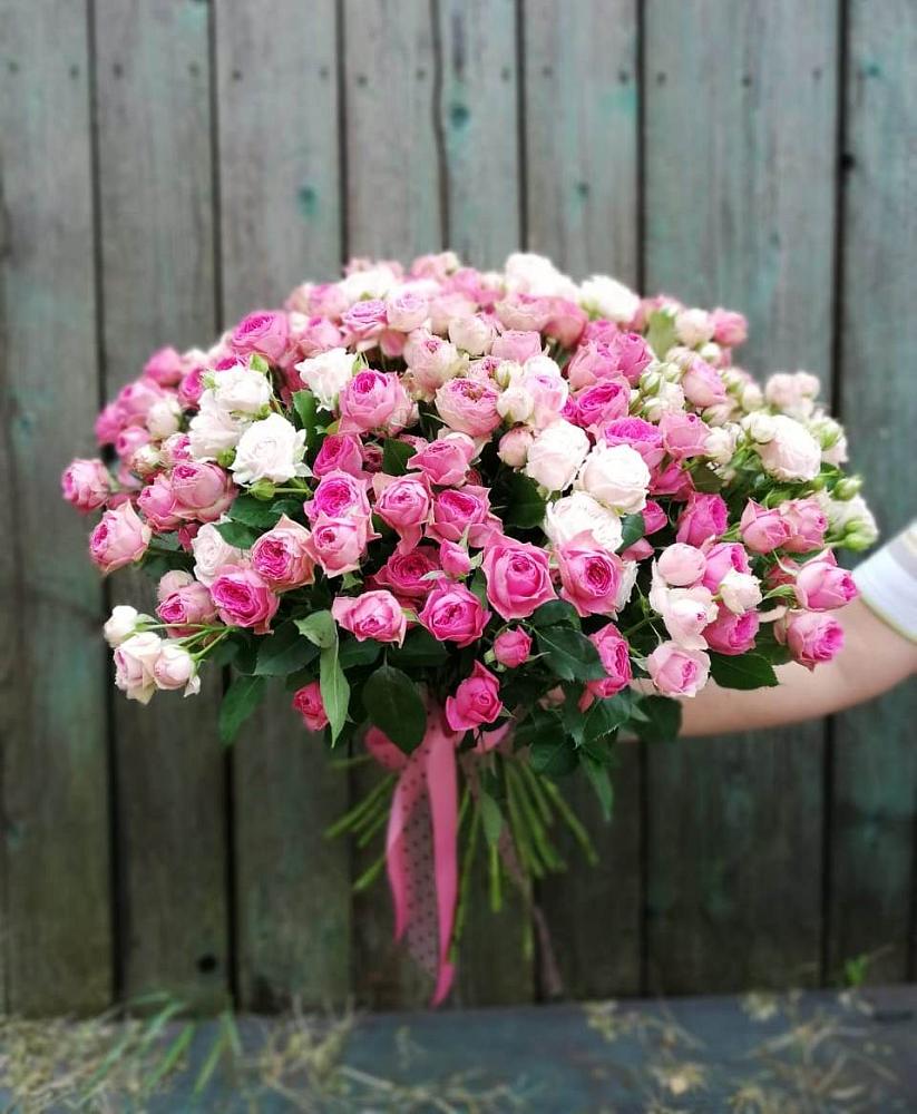 Букет Розовые кустовые розы Натали и Лав Лидия в Юрты