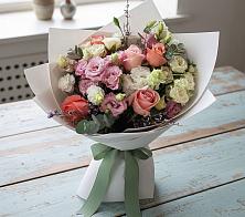 Букет цветов из:  Розы, Лизиантусы и Гвоздики в Юрты