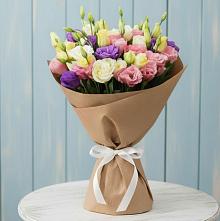 Букет цветов из:  Лизиантусы в Юрты