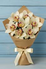 Букет цветов из:  Орхидеи и Розы в Юрты